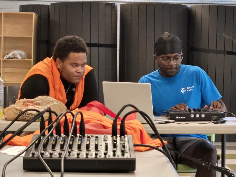 SquareKnotKids-DJ-Camp-Teens-2025 (121)
