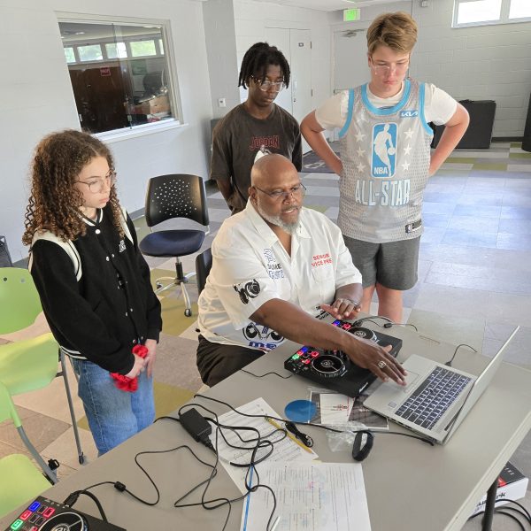 SquareKnotKids-DJ-Camp-Teens-2025 (44)